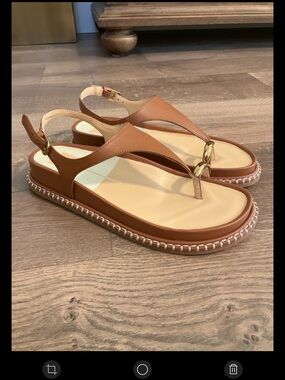 Dolce Vita Stefan Saddle leather tan / gold sandals, 8.5, NIB!